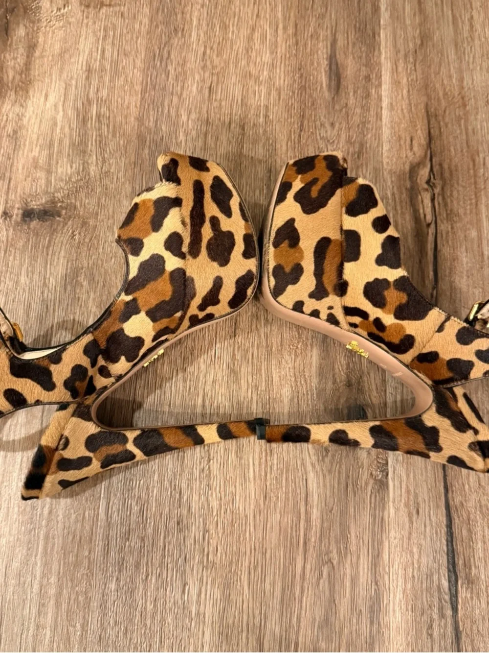 PRADA Leopard Print Pony Hair Slingback Platform Heels Luxury Designer Sz 35/5